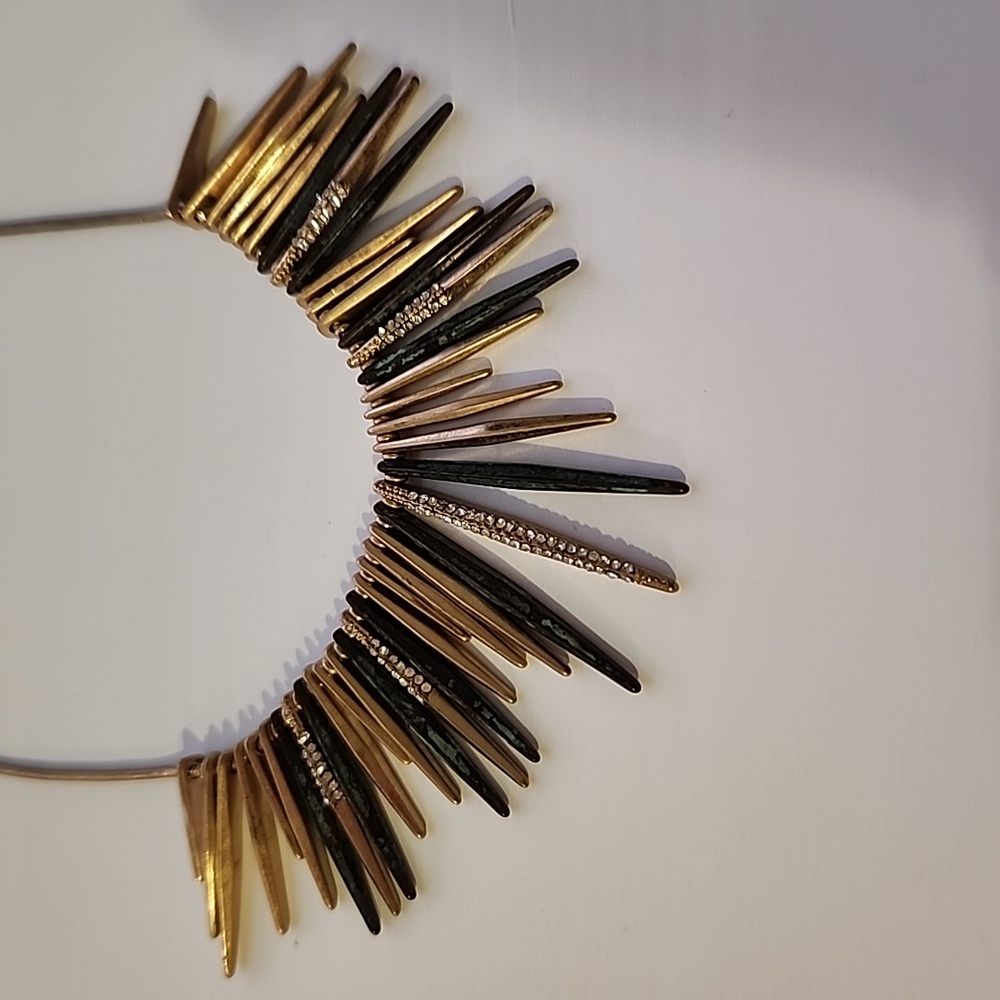 Costume jewelry with matching earrings